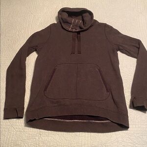 Lululemon Avenue Sweatshirt with Funnel Neck